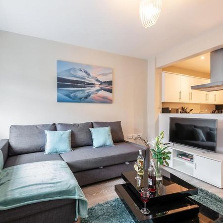 Dartford, Kent - Modern 2Bd 2Bath En-Suite Bungalow M25 Bluewater Luaran gambar