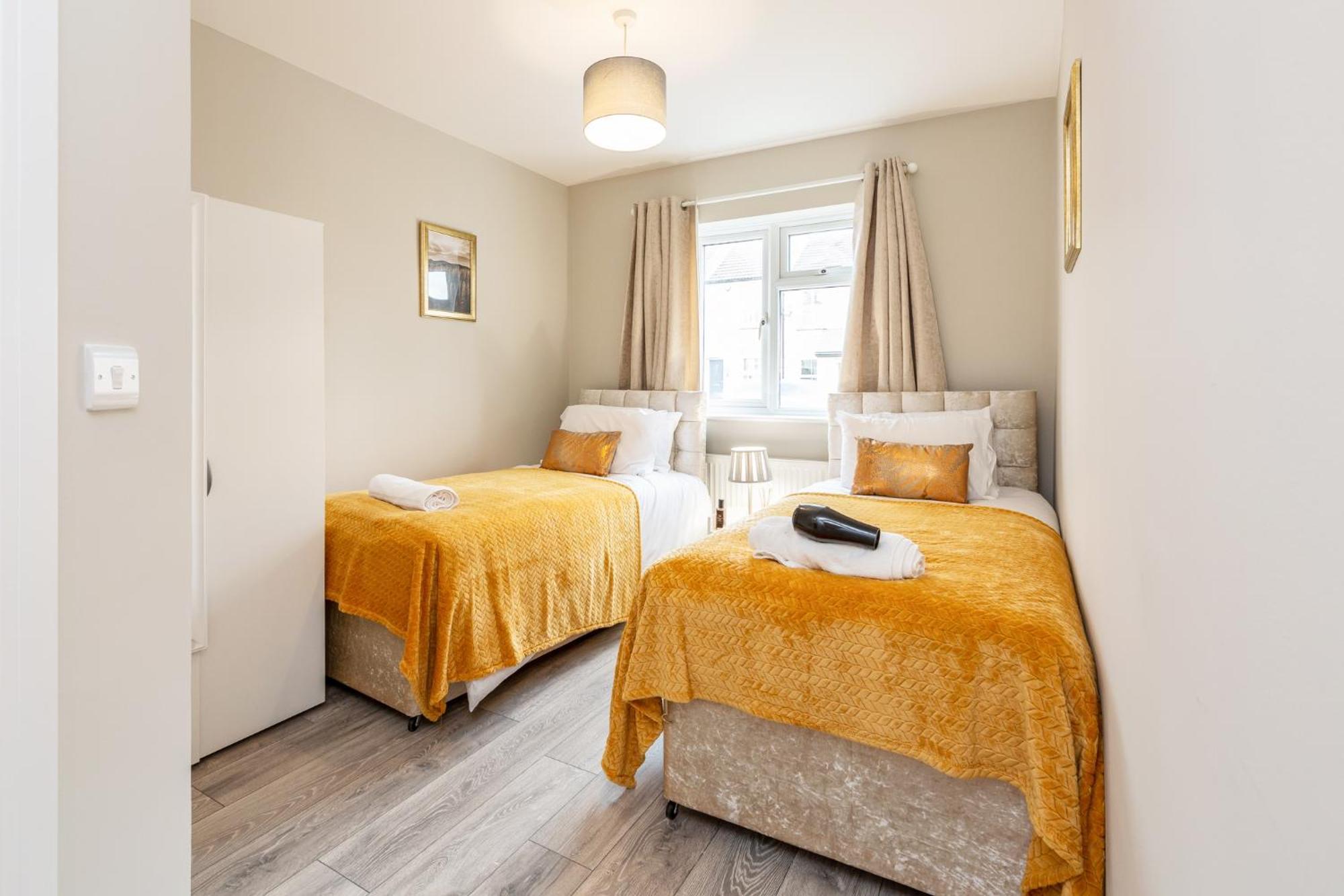 Dartford, Kent - Modern 2Bd 2Bath En-Suite Bungalow M25 Bluewater Luaran gambar
